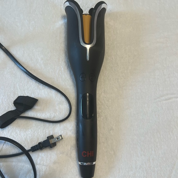 Chi Spin n Curl - Matte Black 1 in. Curling Wand - Picture 2 of 11